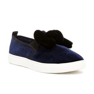 New Harper Canyon Kristie Velvet Slip-On Sneaker